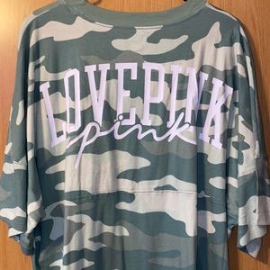 Victoria’s Secret PINK XL Camo Tee